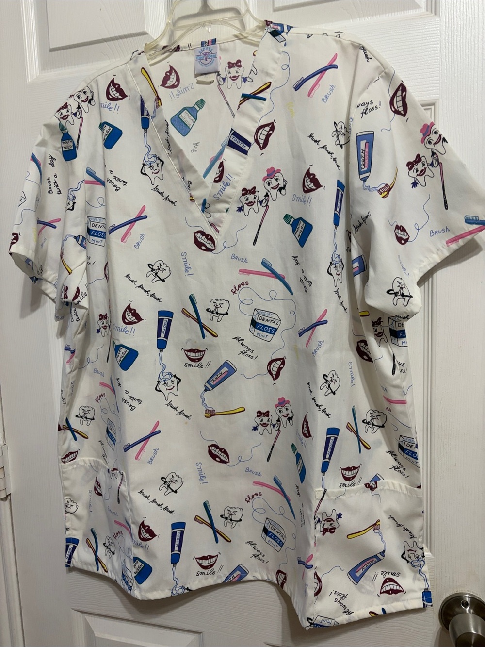 Printed Dental-Themed V-Neck Scrub Top - White Multi